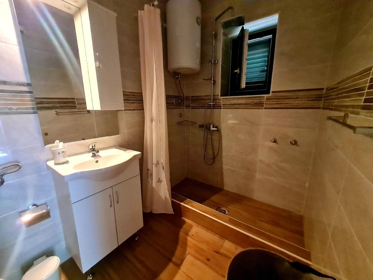 Apartment Sunshine Мали-Лошинь Экстерьер фото