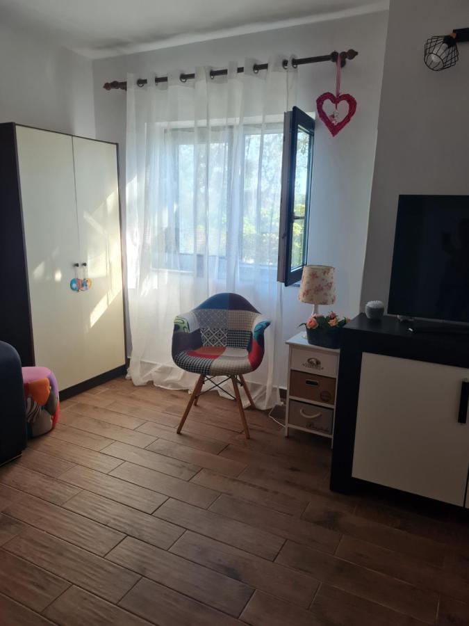 Apartment Sunshine Мали-Лошинь Экстерьер фото