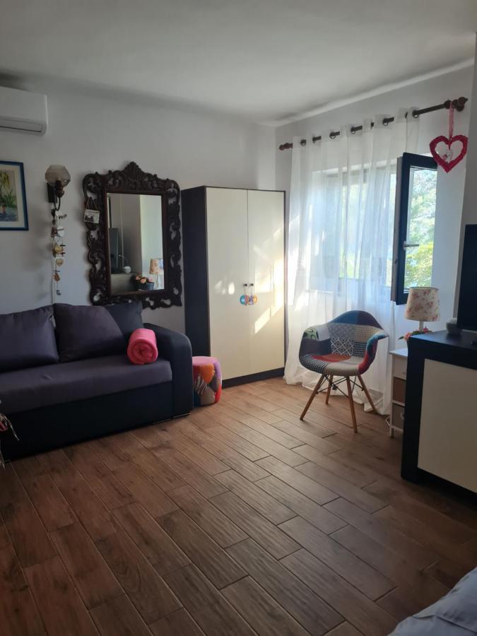 Apartment Sunshine Мали-Лошинь Экстерьер фото